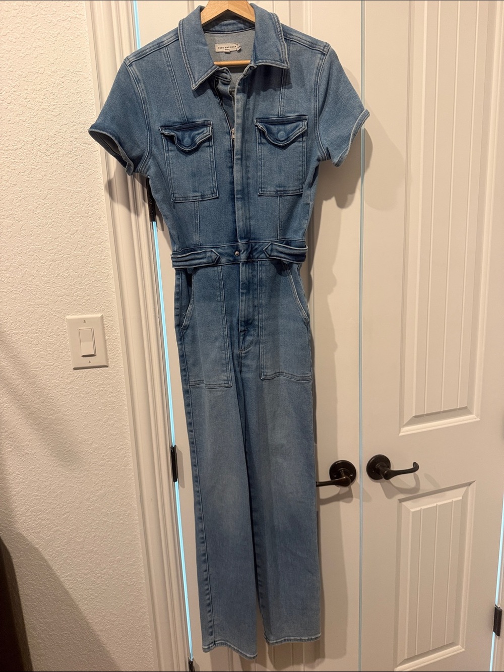 Good American Light Blue Denim Utility Jumpsuit - Picture 2 of 3